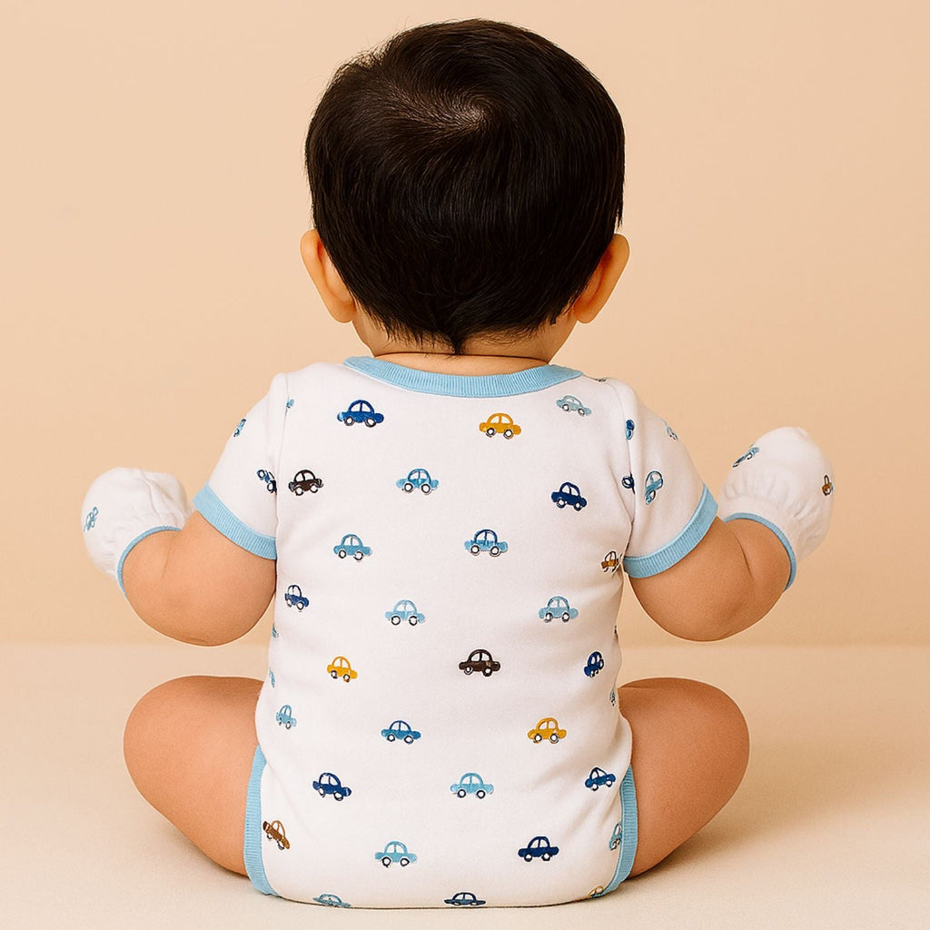 Car Print Organic Cotton Newborn Gift Set