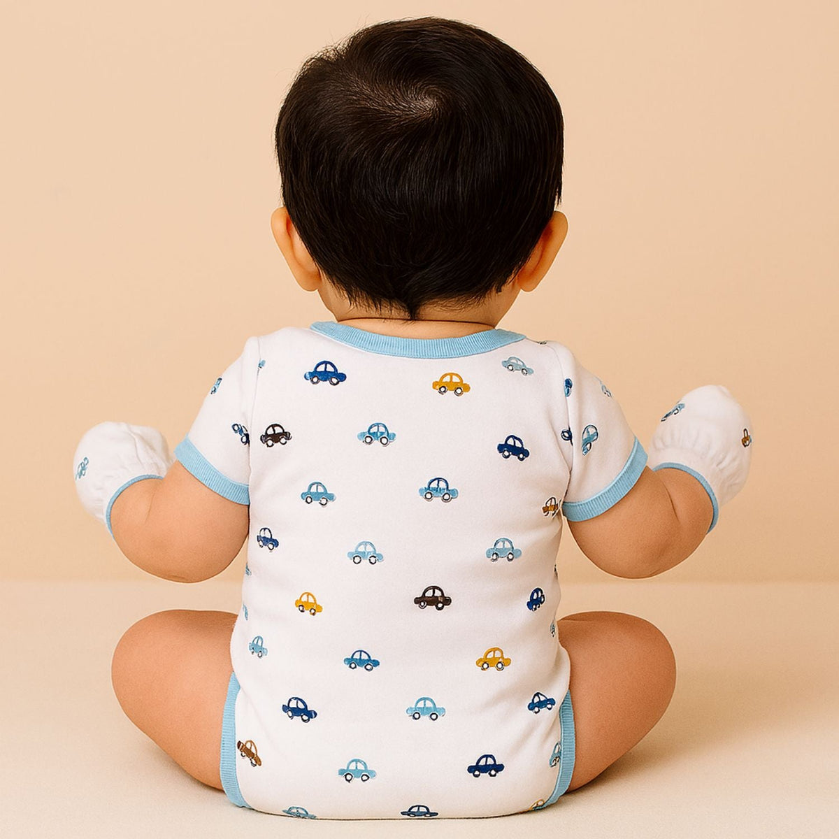 Car Print Organic Cotton Newborn Gift Set