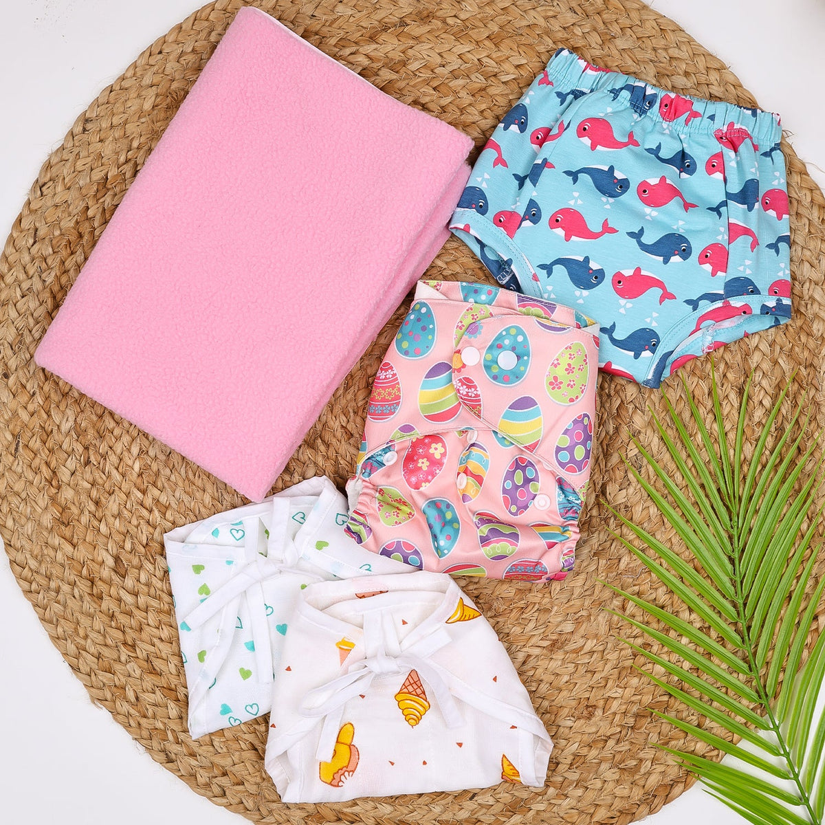Baby Unisex Nappy Combo 1 Dry sheet, 1 Pocket Diaper, 1 Padded Underwear, 2 Muslin Nappy