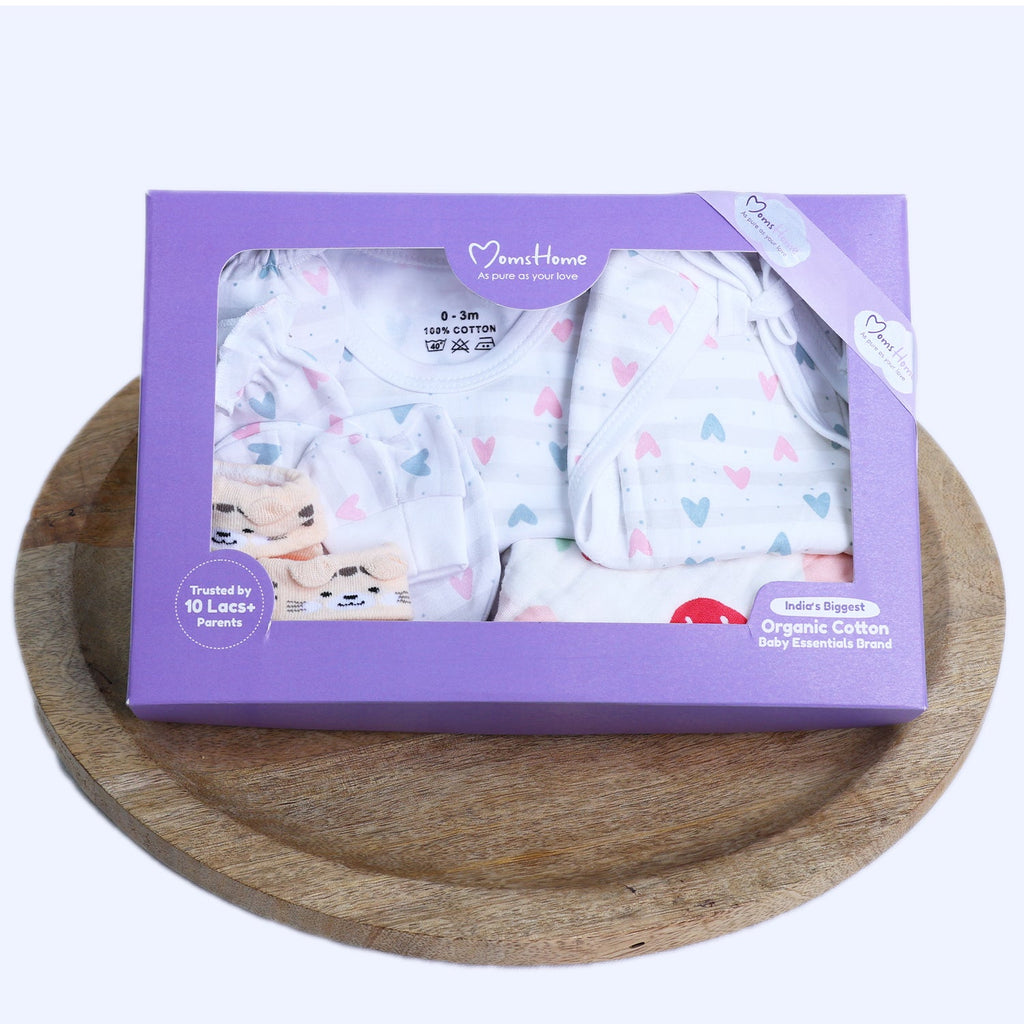 Organic Cotton Baby Essentials Gift Set - Little Heart - Pack of 7